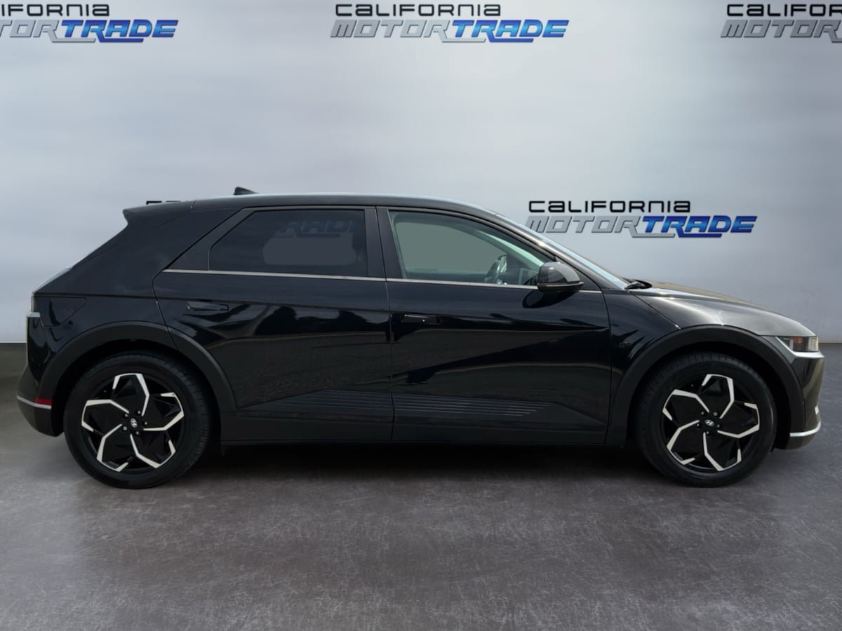 Used 2024 Hyundai Ioniq 5 SEL RWD image 4