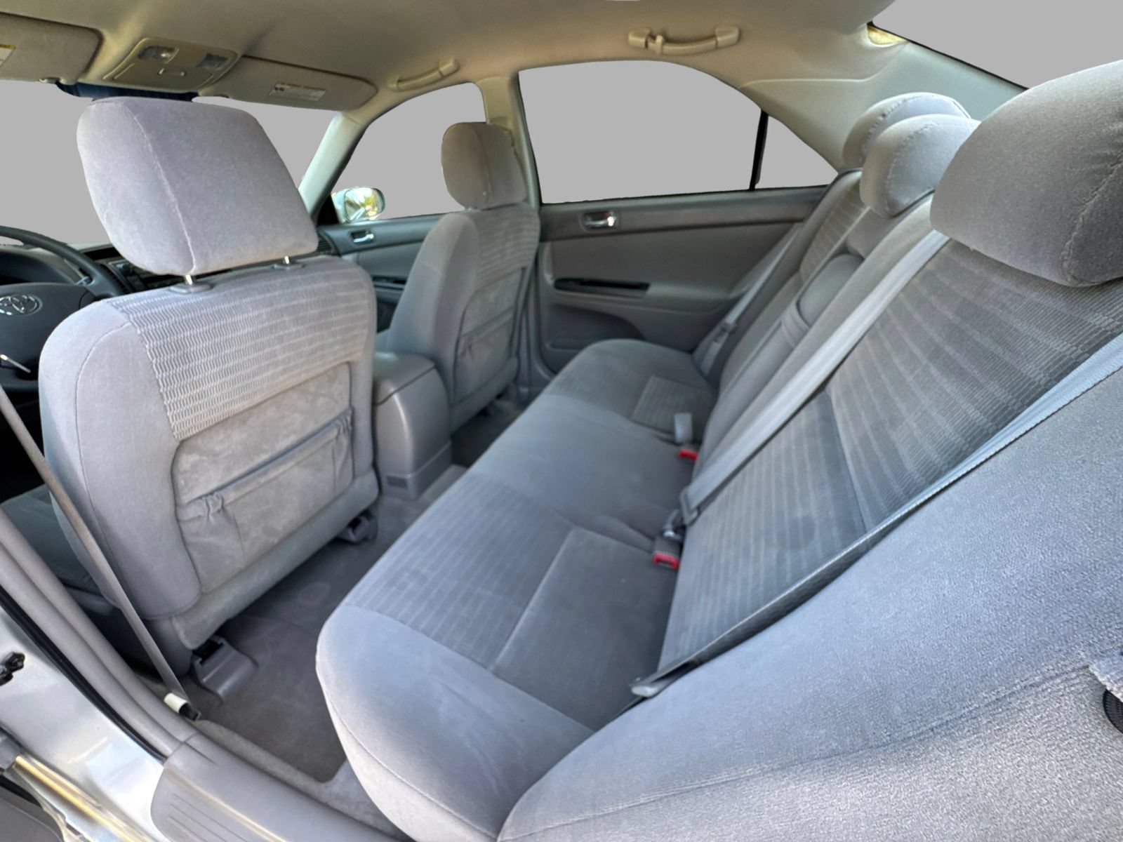 Used 2005 Toyota Camry LE FWD image 33