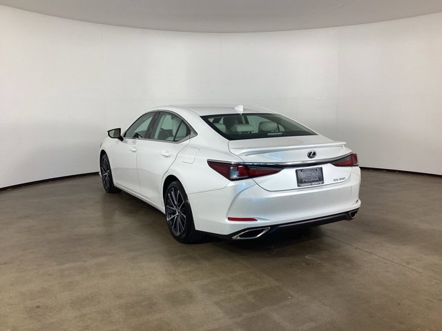 Used 2024 Lexus ES 350 w/ Premium Package FWD image 7