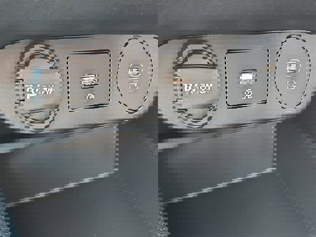 New 2026 Hyundai Elantra SE image 18