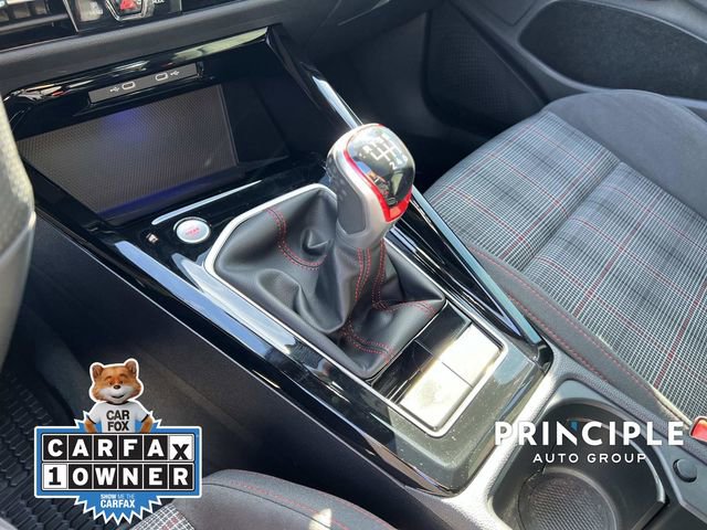 Certified 2024 Volkswagen GTI SE image 27