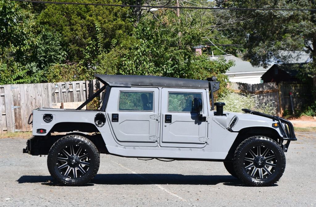 Used 1998 HUMMER H1 4-Door Open Top image 12