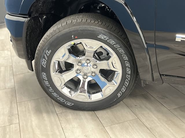 New 2026 RAM 1500 4x4 Crew Cab image 38