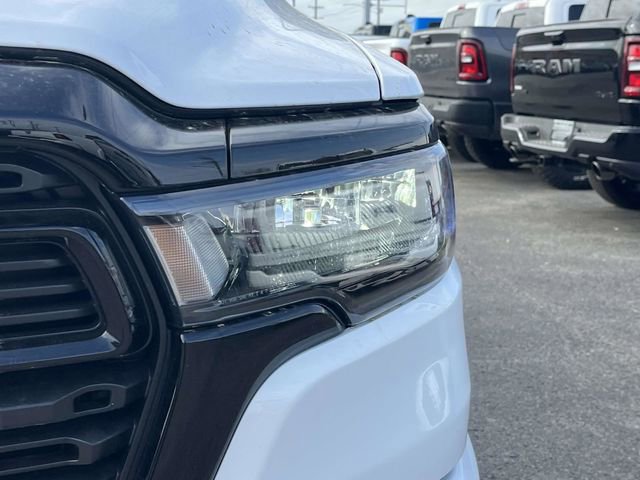 New 2026 RAM 1500 4x4 Crew Cab image 9
