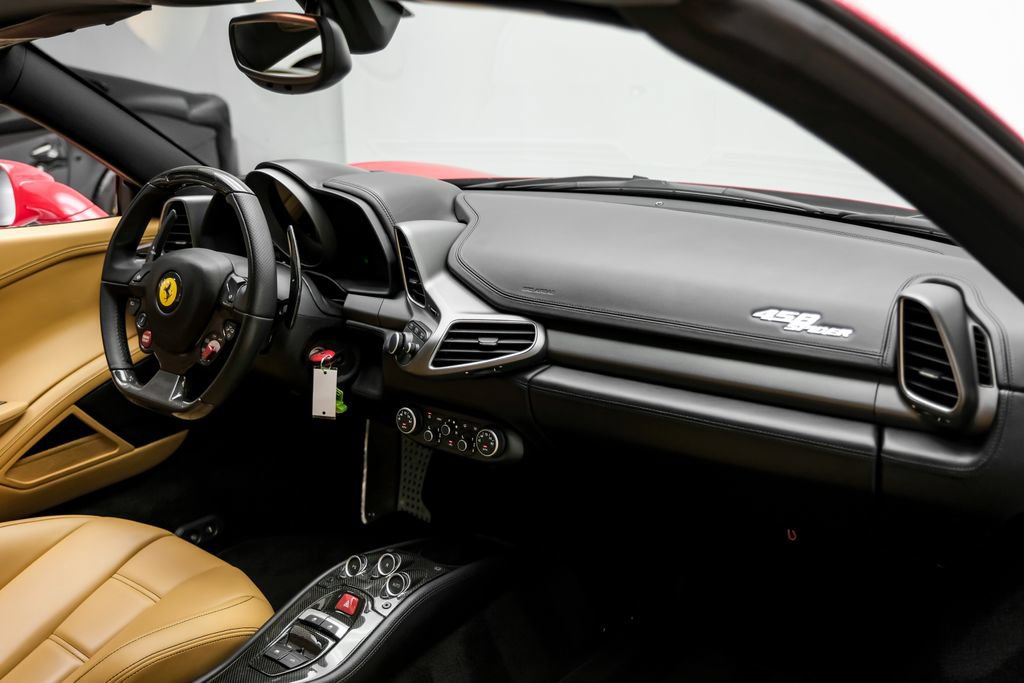 Used 2014 Ferrari 458 Spider RWD image 21