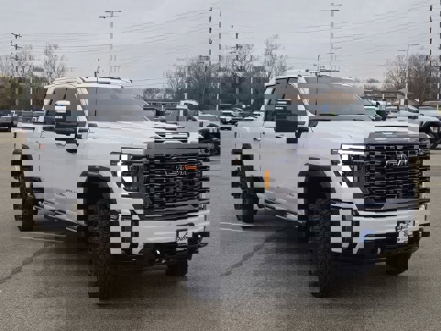 Used 2024 GMC Sierra 2500 Denali Ultimate image 5