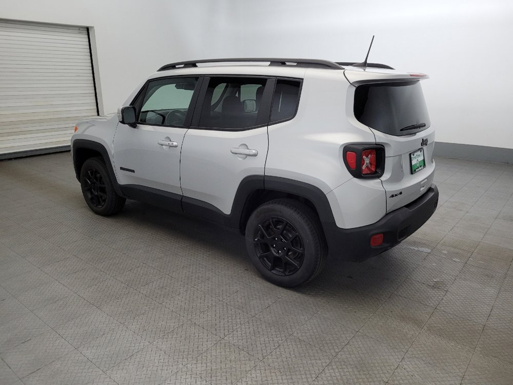 Used 2020 Jeep Renegade Altitude image 3
