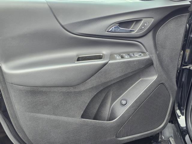 Used 2023 Chevrolet Equinox LT image 10