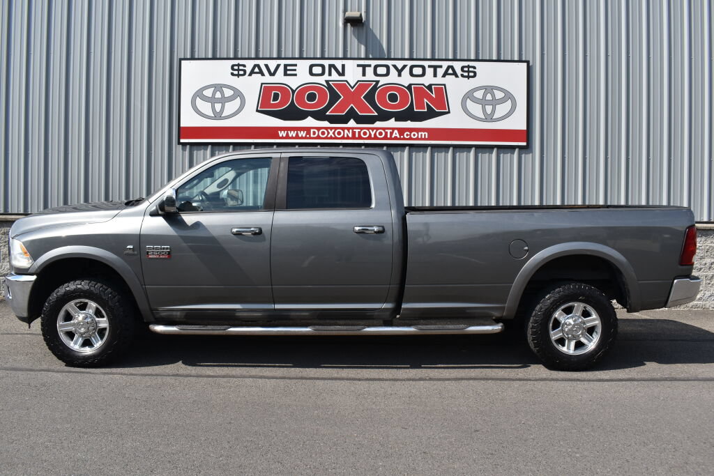 Used 2012 RAM 2500 Laramie w/ Cold Weather Group AWD/4WD image 4