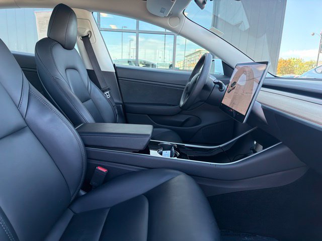 Used 2020 Tesla Model 3 Long Range AWD/4WD image 11