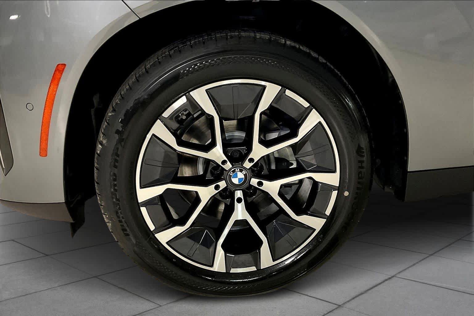 Used 2026 BMW X3 xDrive30i w/ Convenience Package AWD/4WD image 11