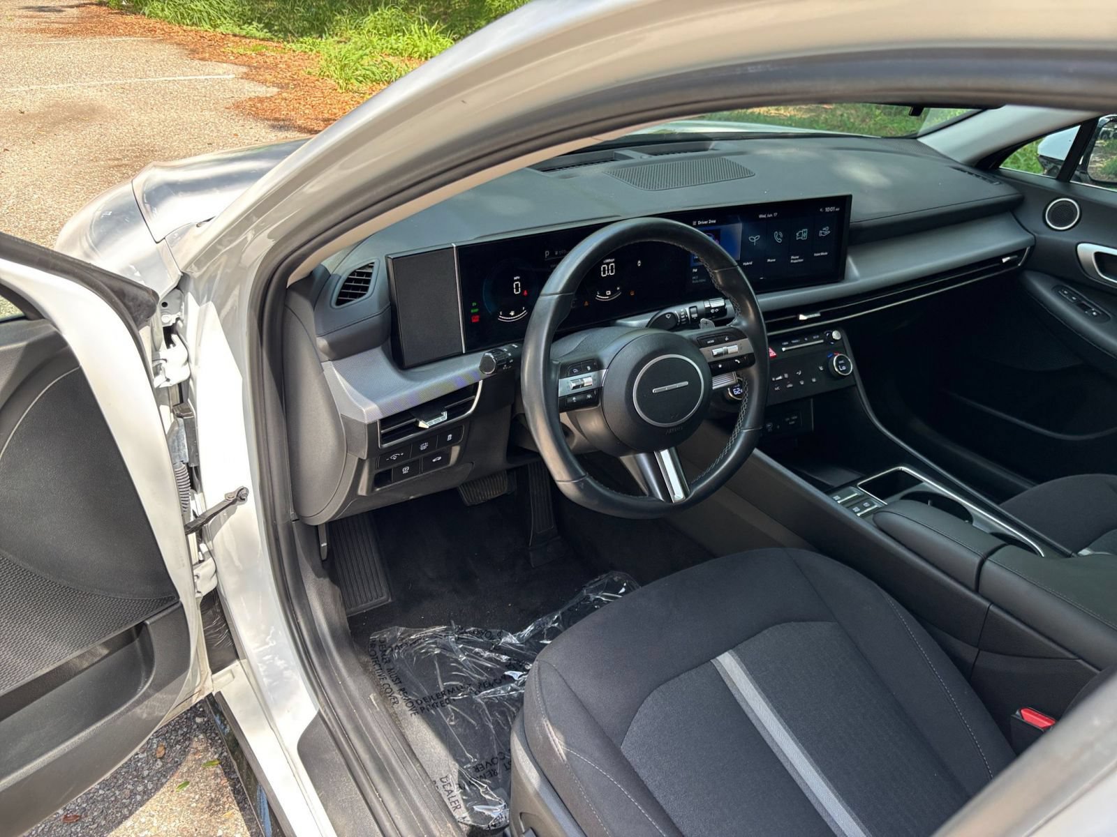 Used 2025 Hyundai Sonata SEL FWD image 33