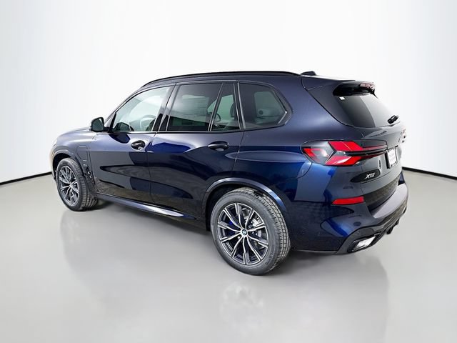 Used 2026 BMW X5 xDrive50e w/ M Sport Package AWD/4WD image 5
