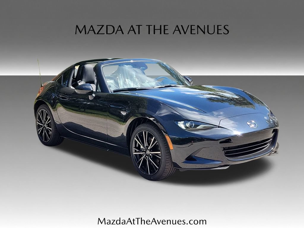 New 2026 MAZDA MX-5 Miata RF Grand Touring RWD image 3
