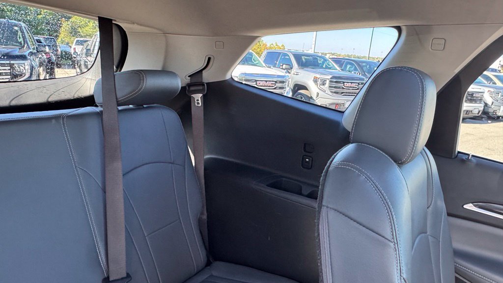 Used 2020 Buick Enclave Essence FWD image 13