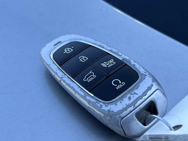 Used 2023 Hyundai Santa Fe SEL AWD/4WD image 9