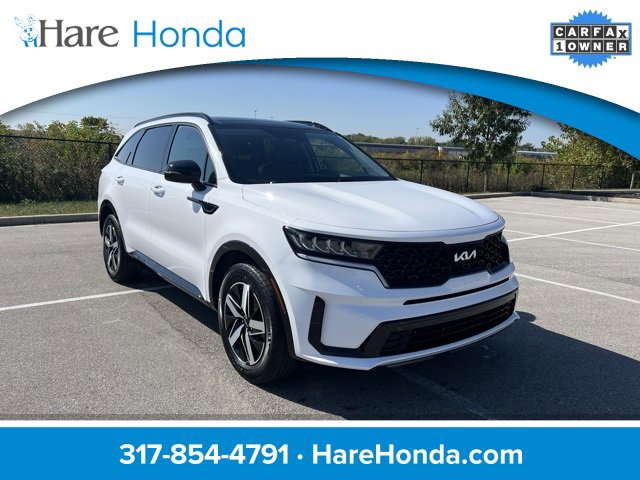 Used 2022 Kia Sorento S w/ Panoramic Sunroof Package