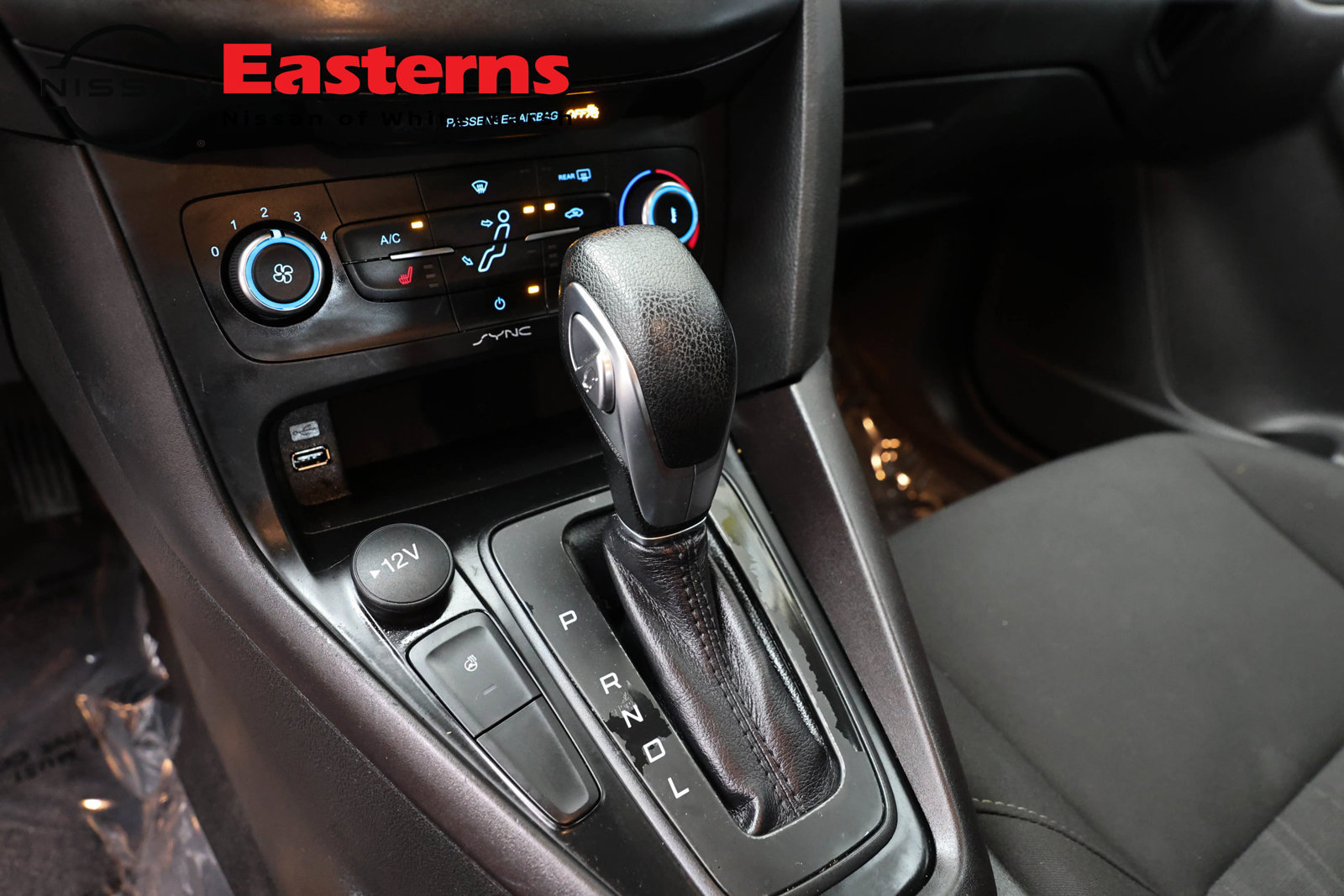 Used 2018 Ford Focus SE w/ Cold Weather Package FWD image 76