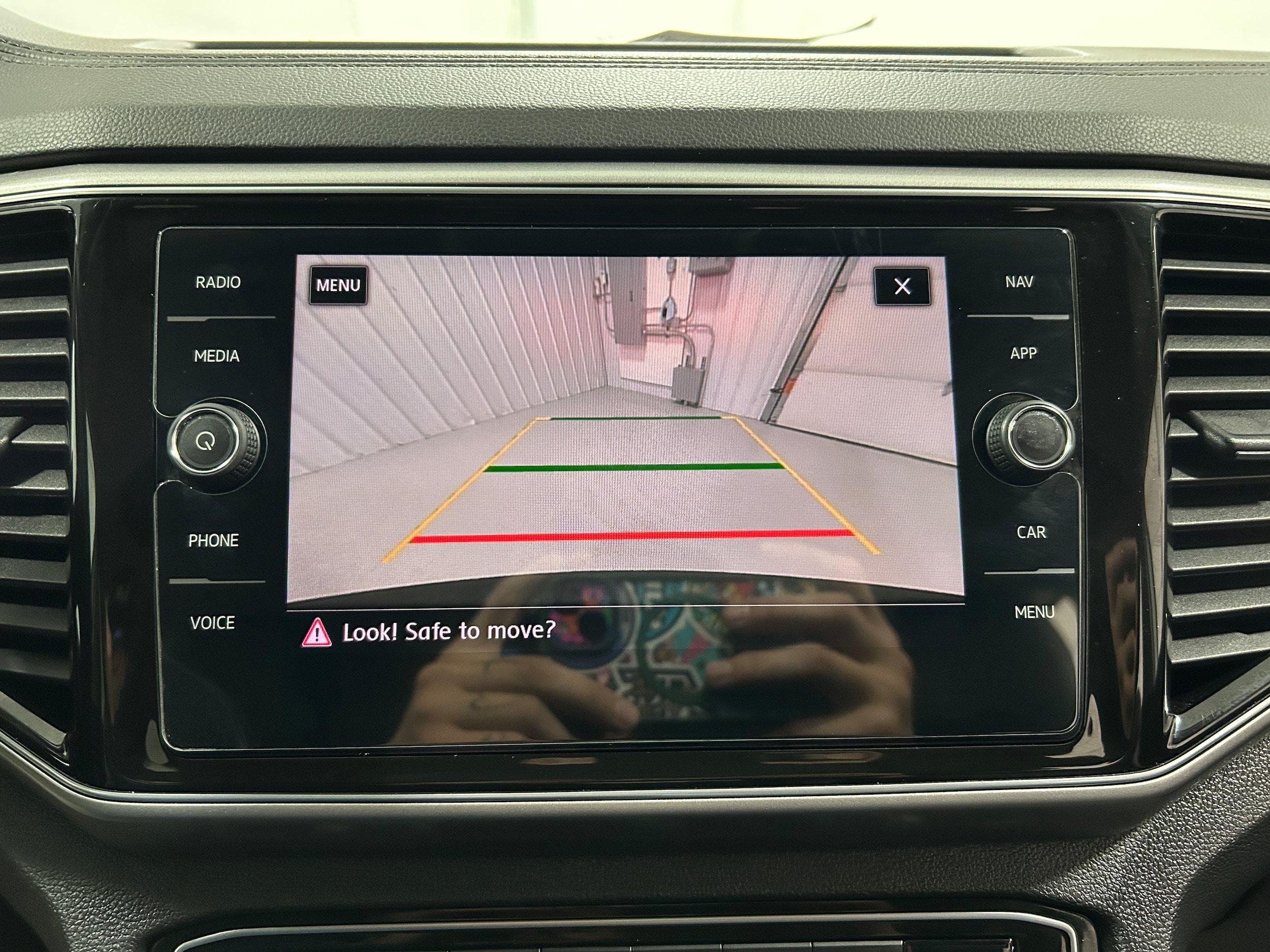 Used 2019 Volkswagen Atlas SEL Premium AWD/4WD image 9