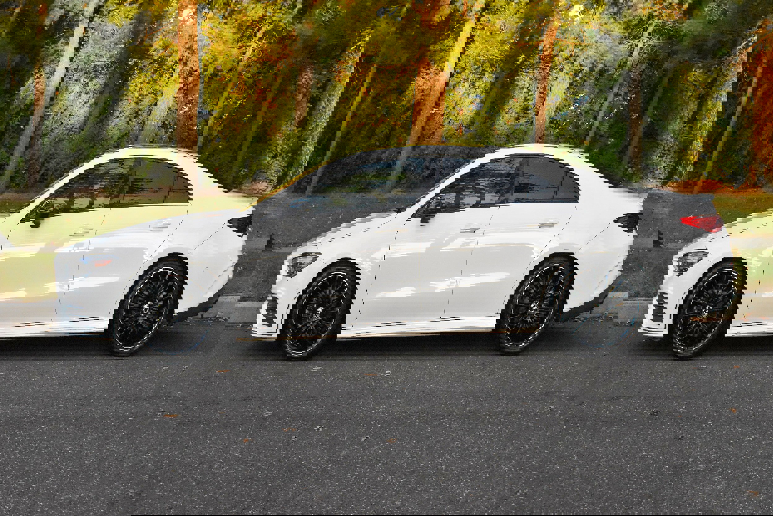 Used 2020 Mercedes-Benz CLA 250 image 5