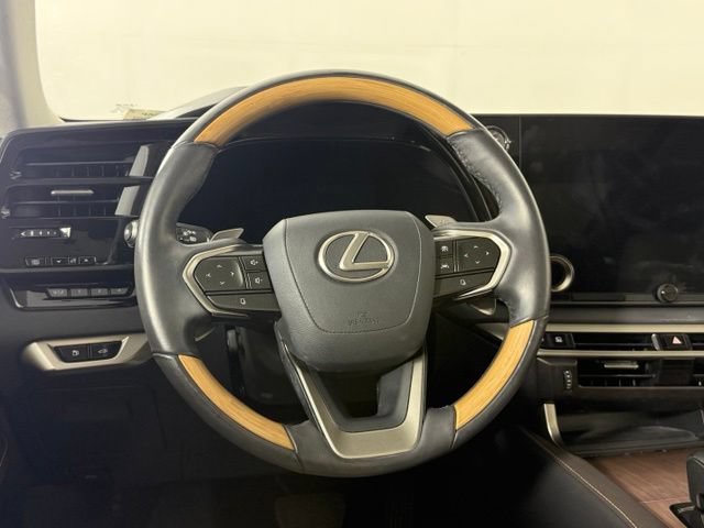 Used 2024 Lexus RX 350 FWD w/ Convenience Package image 25