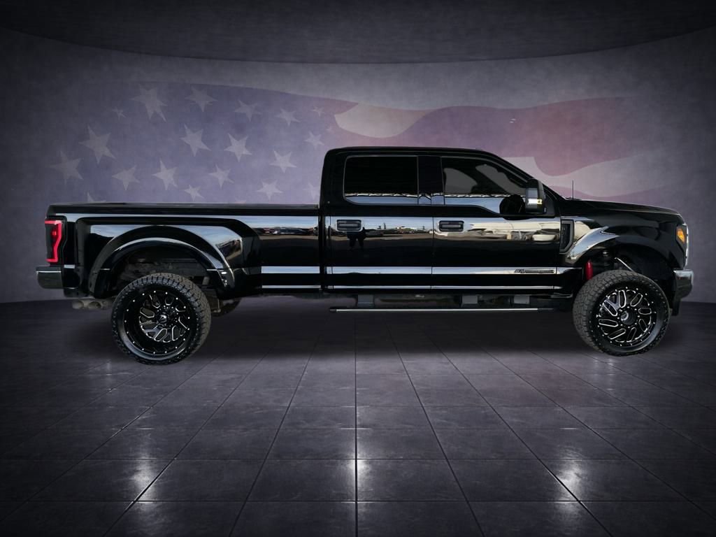 Used 2017 Ford F350 XLT w/ XLT Value Package image 6