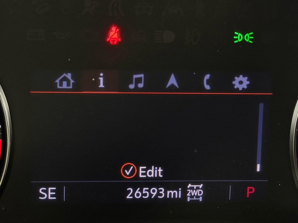 Used 2023 Buick Envision Preferred w/ Sport Touring Package image 18