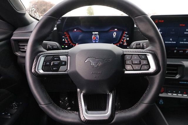 Used 2025 Ford Mustang Coupe image 10