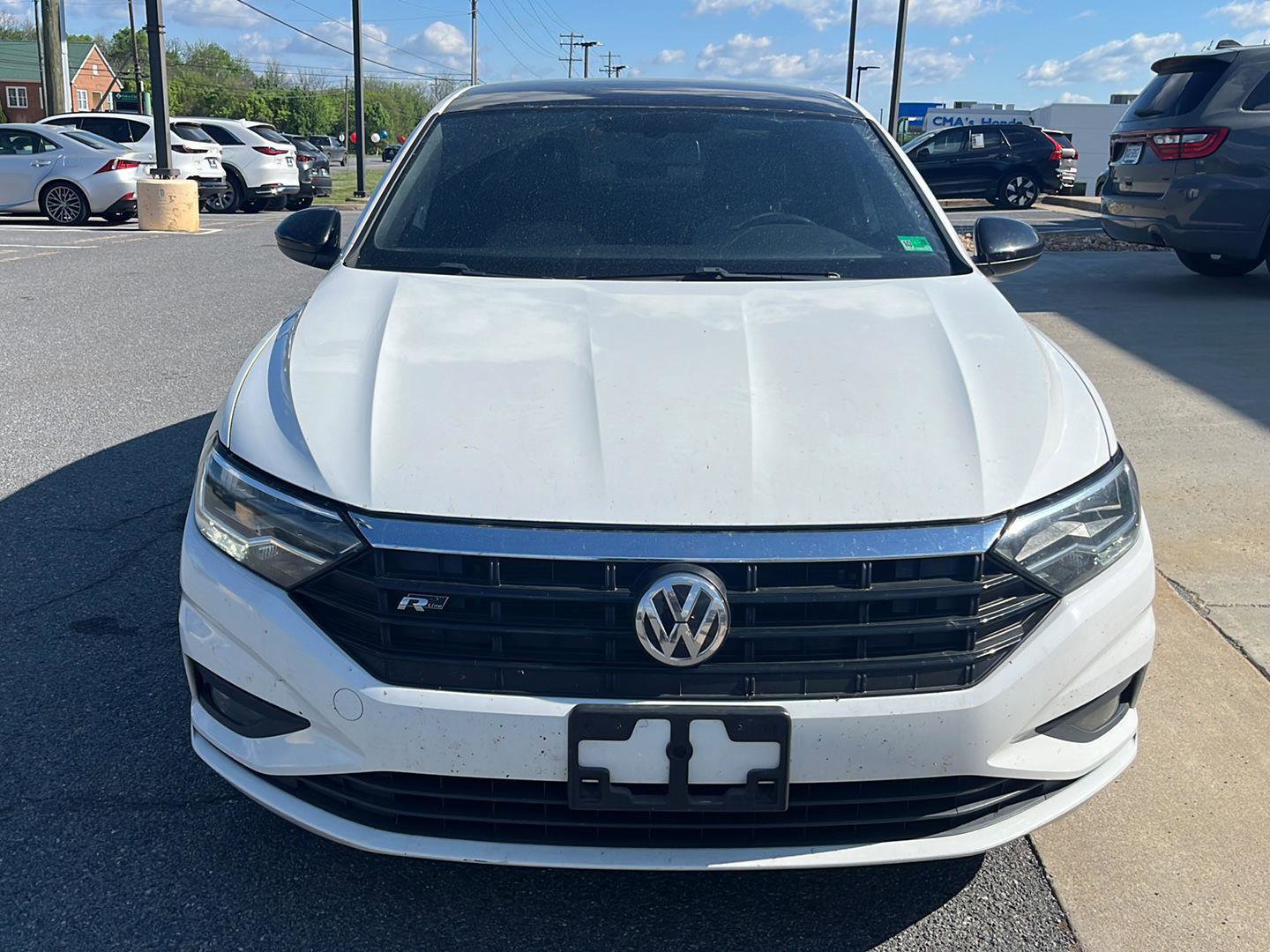 Used 2019 Volkswagen Jetta R-Line image 2