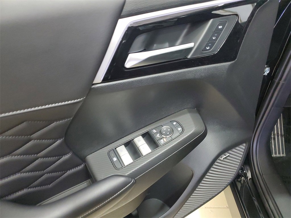 New 2025 Mitsubishi Outlander SEL image 20