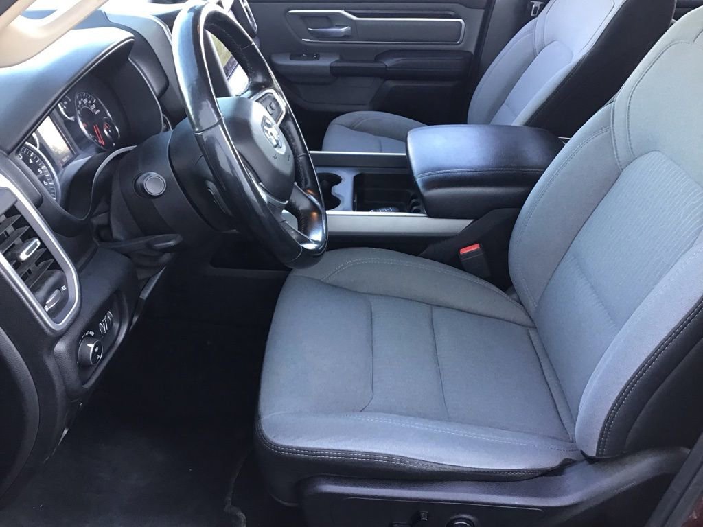 Used 2019 RAM 1500 Big Horn AWD/4WD image 7