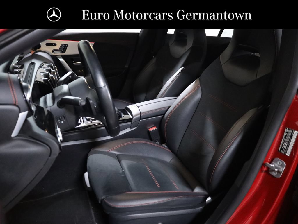 Used 2023 Mercedes-Benz CLA 250 4MATIC image 27