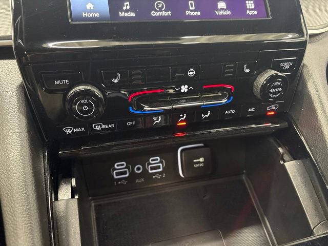 Used 2023 Jeep Grand Cherokee Altitude AWD/4WD image 40
