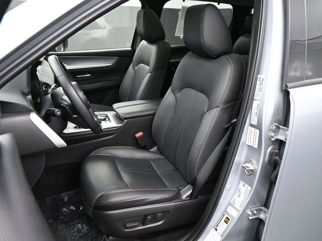 Used 2025 MAZDA CX-90 3.3 Turbo w/ Premium Sport Pkg image 19