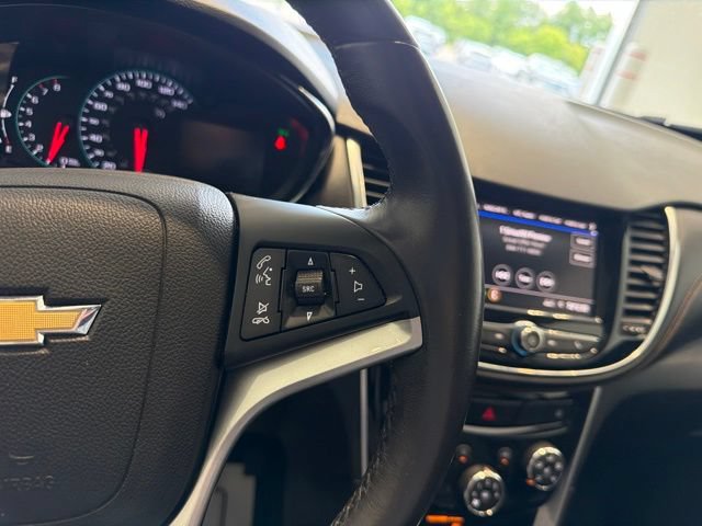 Used 2020 Chevrolet Trax Premier FWD image 23