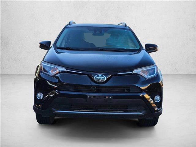 Used 2018 Toyota RAV4 XLE image 2