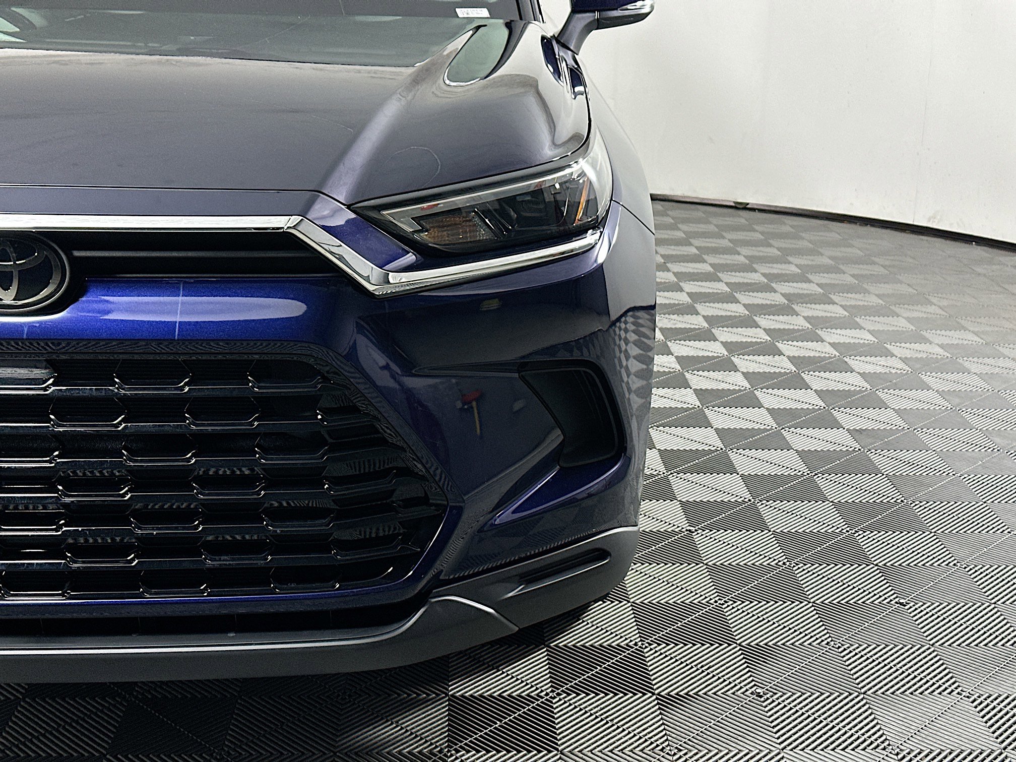 Certified 2026 Toyota Grand Highlander XLE image 9