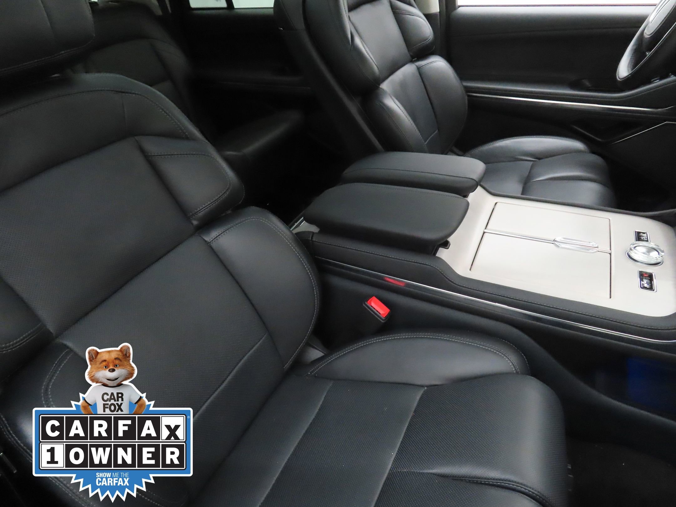 Used 2025 Lincoln Navigator Reserve image 30