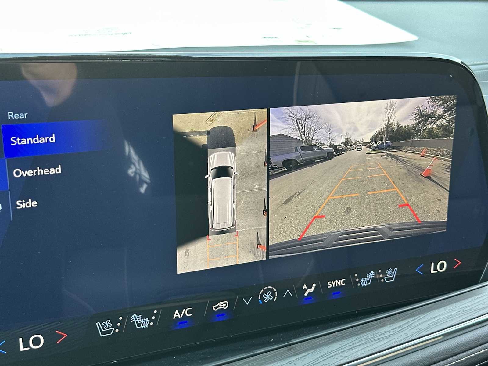 New 2026 Chevrolet Suburban Premier image 22