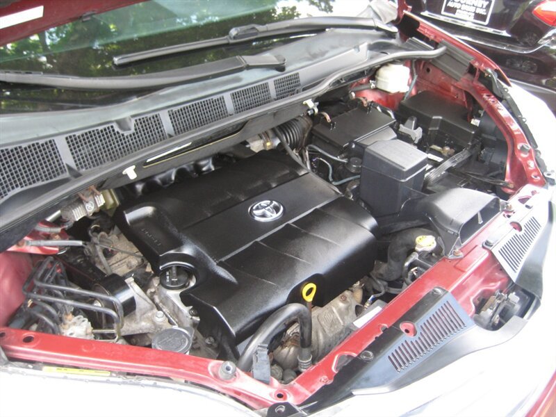 Used 2011 Toyota Sienna Limited w/ Premium Pkg AWD/4WD image 15