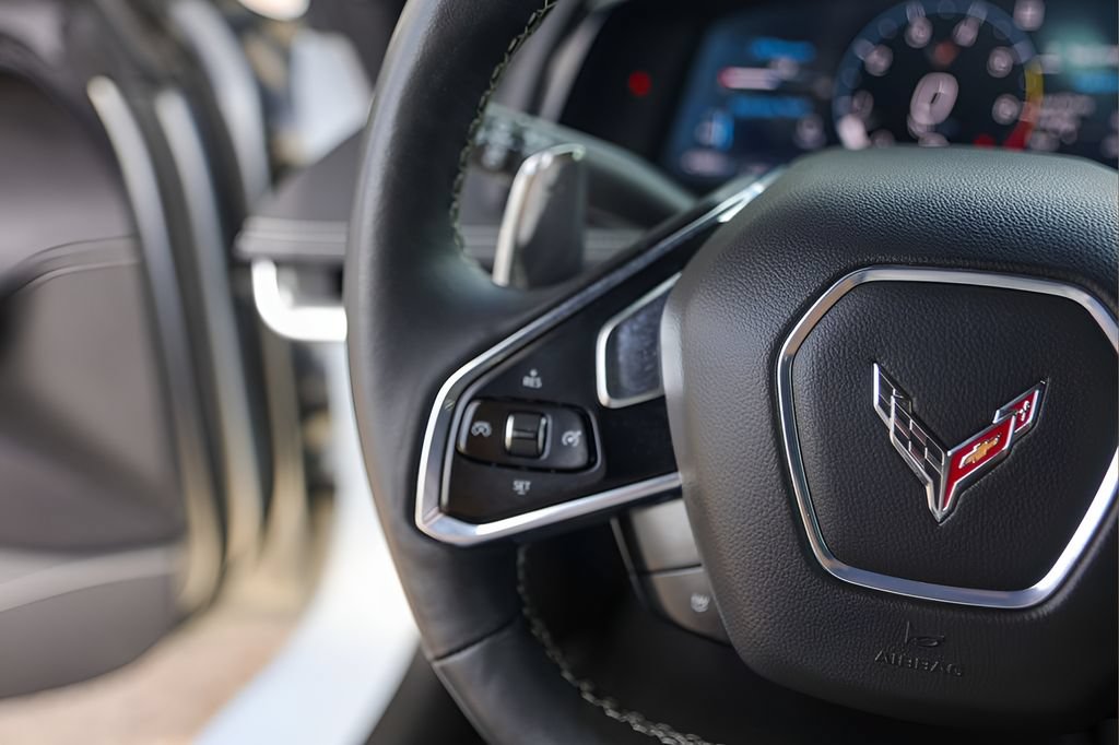 Used 2023 Chevrolet Corvette Stingray Preferred Cpe w/ Z51 Performance Package RWD image 14
