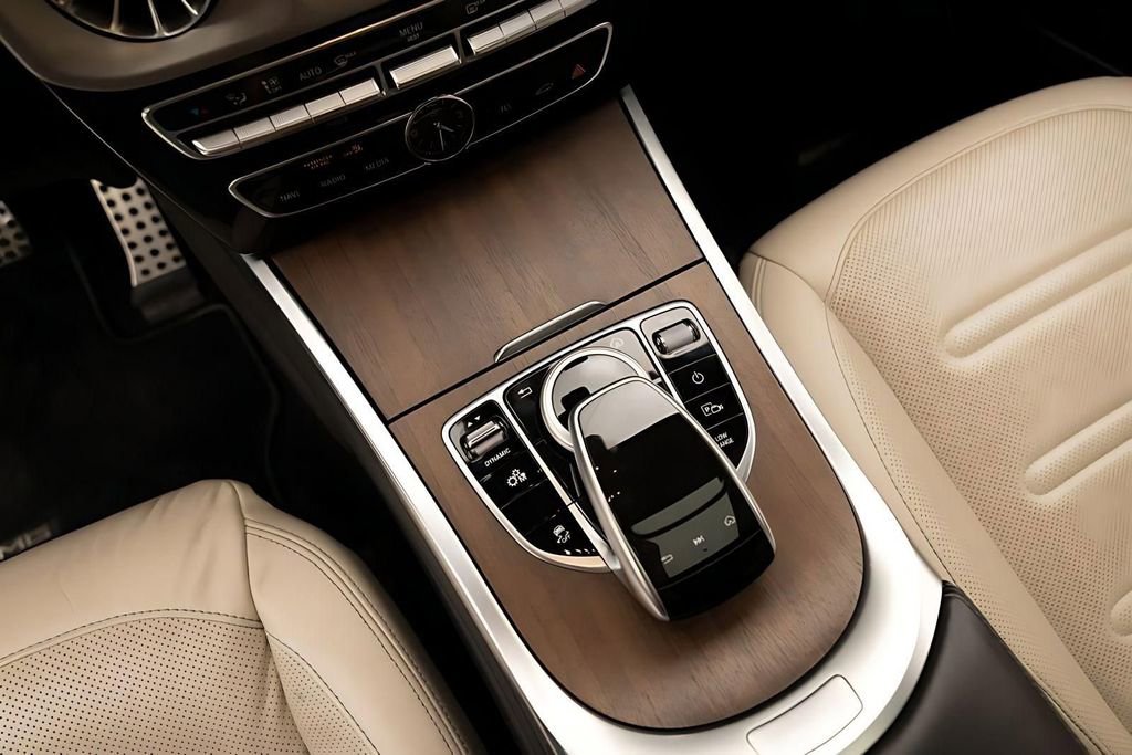 Used 2019 Mercedes-Benz G 550 image 23