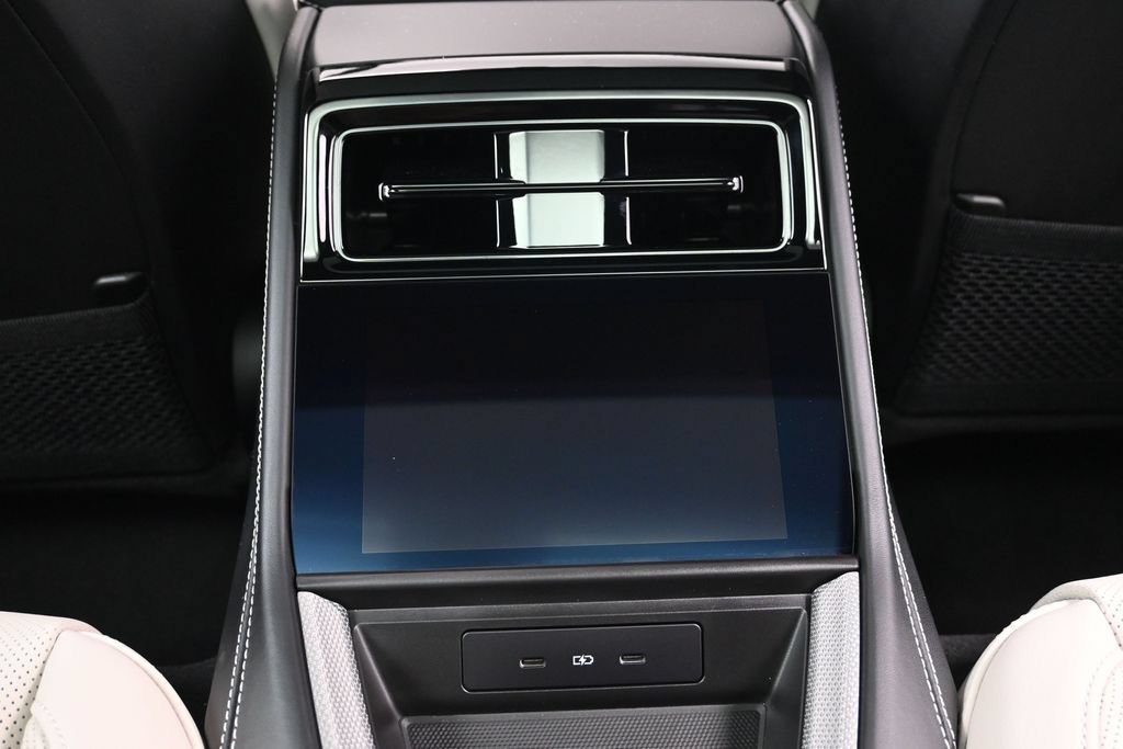 Used 2026 Porsche Panamera 4 AWD/4WD image 8