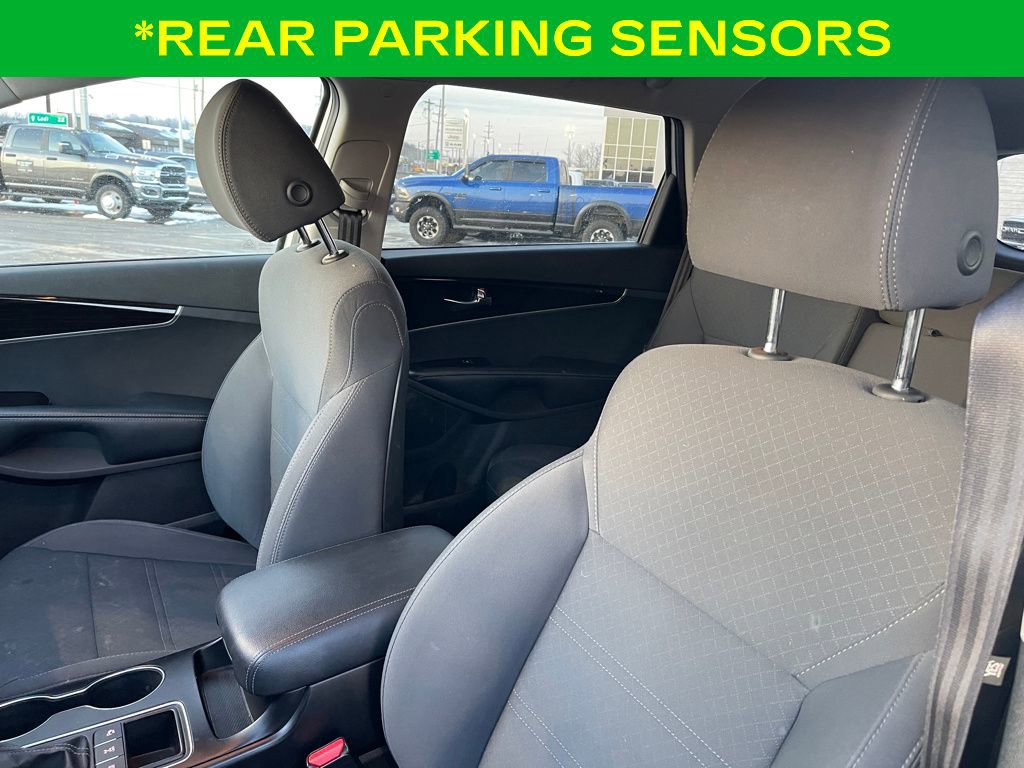 Used 2019 Kia Sorento S image 17