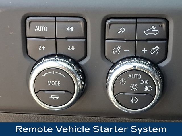 Used 2025 GMC Sierra 1500 Denali AWD/4WD image 9