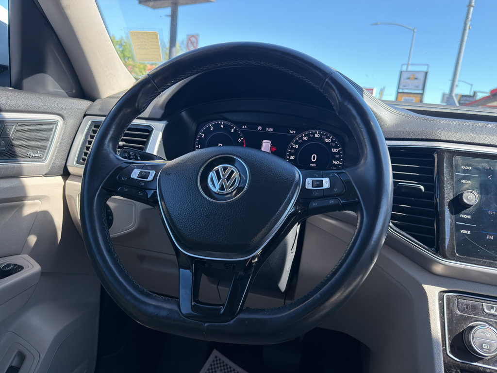 Used 2018 Volkswagen Atlas SEL Premium AWD/4WD image 24