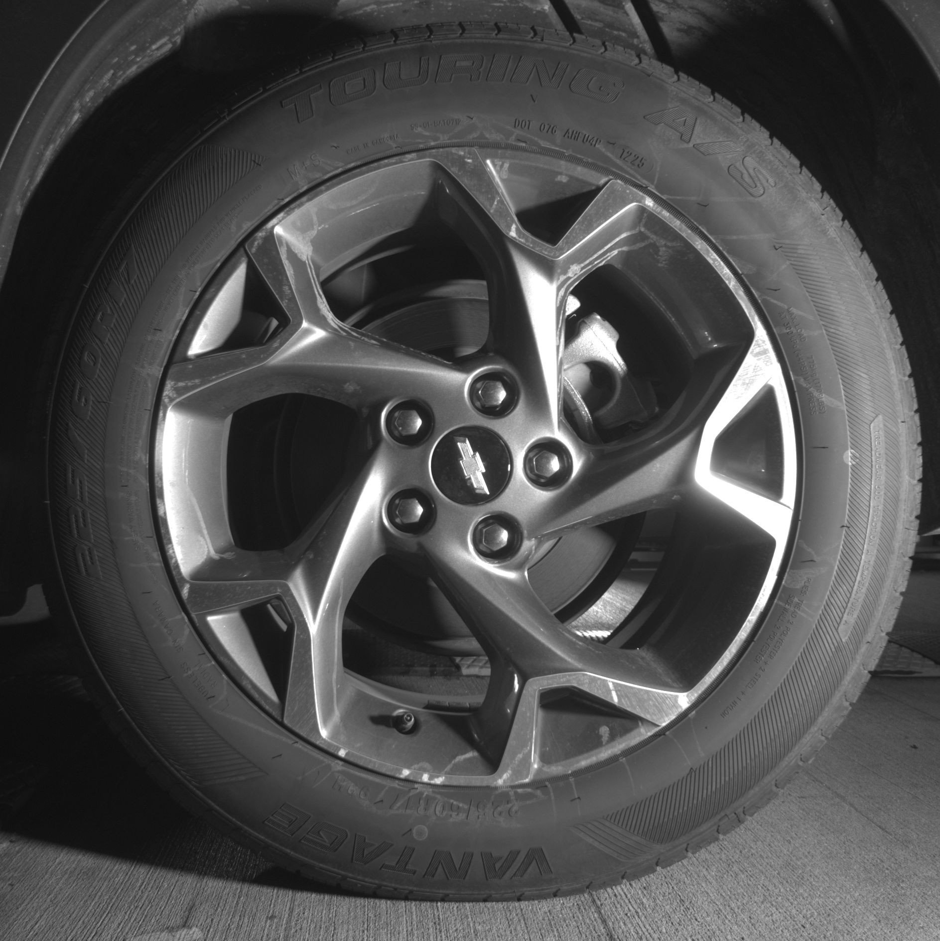 Used 2025 Chevrolet Trax LT w/ LT Convenience Package FWD image 14