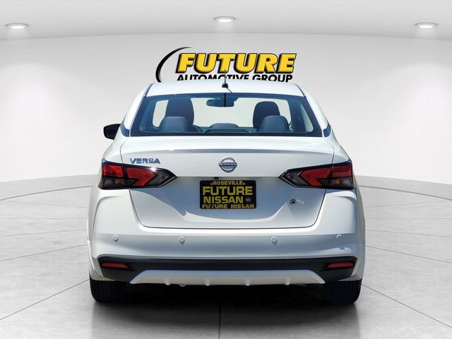 Used 2024 Nissan Versa S w/ Trunk Package FWD image 8