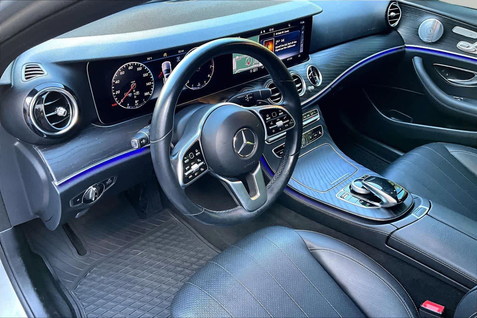 Used 2020 Mercedes-Benz E 350 4MATIC Sedan image 18