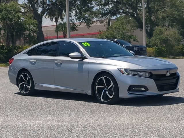 Used 2019 Honda Accord Sport image 2